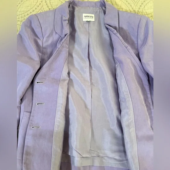 Armani Collezioni Purple Blazer. Ruffle collar, pockets, button down. - Picture 5 of 8